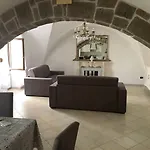 Modern In With Air Conditioning *